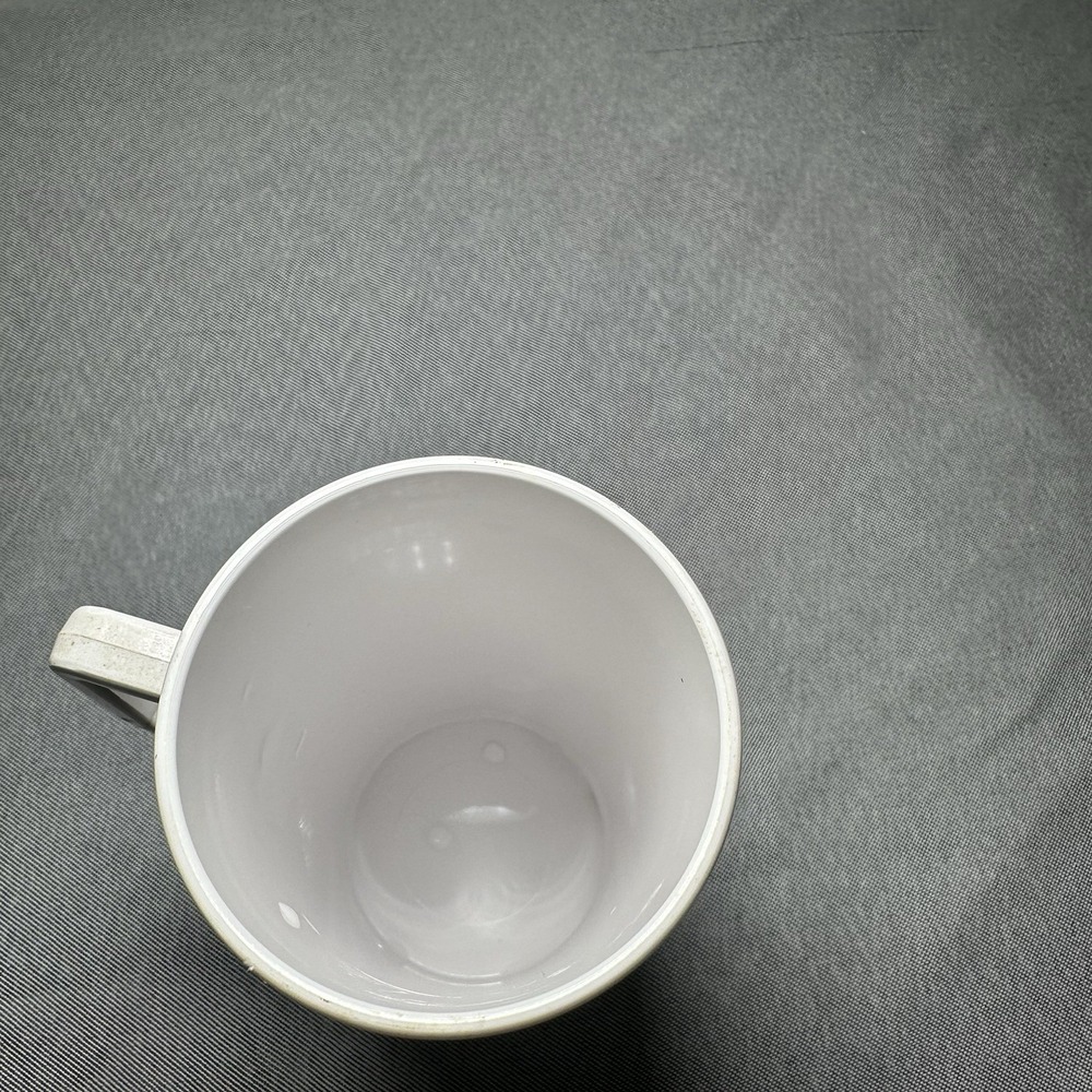 Vintage BRANIFF International Airlines Black &‎ White Cappuccino Mug - Plastic - Picture 3 of 5